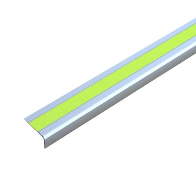 Nez de marche antidérapant en aluminium fluorescent R13, à visser 