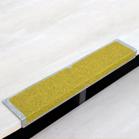 Profilé d'escaliers antidérapant avec nez en aluminium m2™ Public 46 